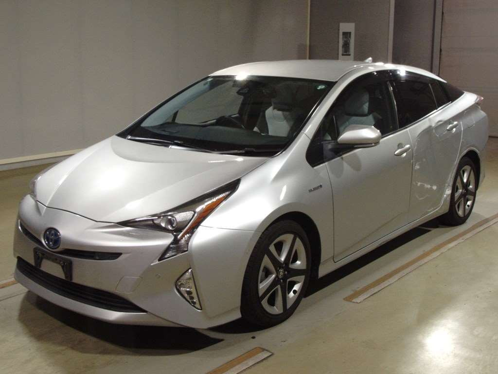 2016 Toyota Prius ZVW51[0]