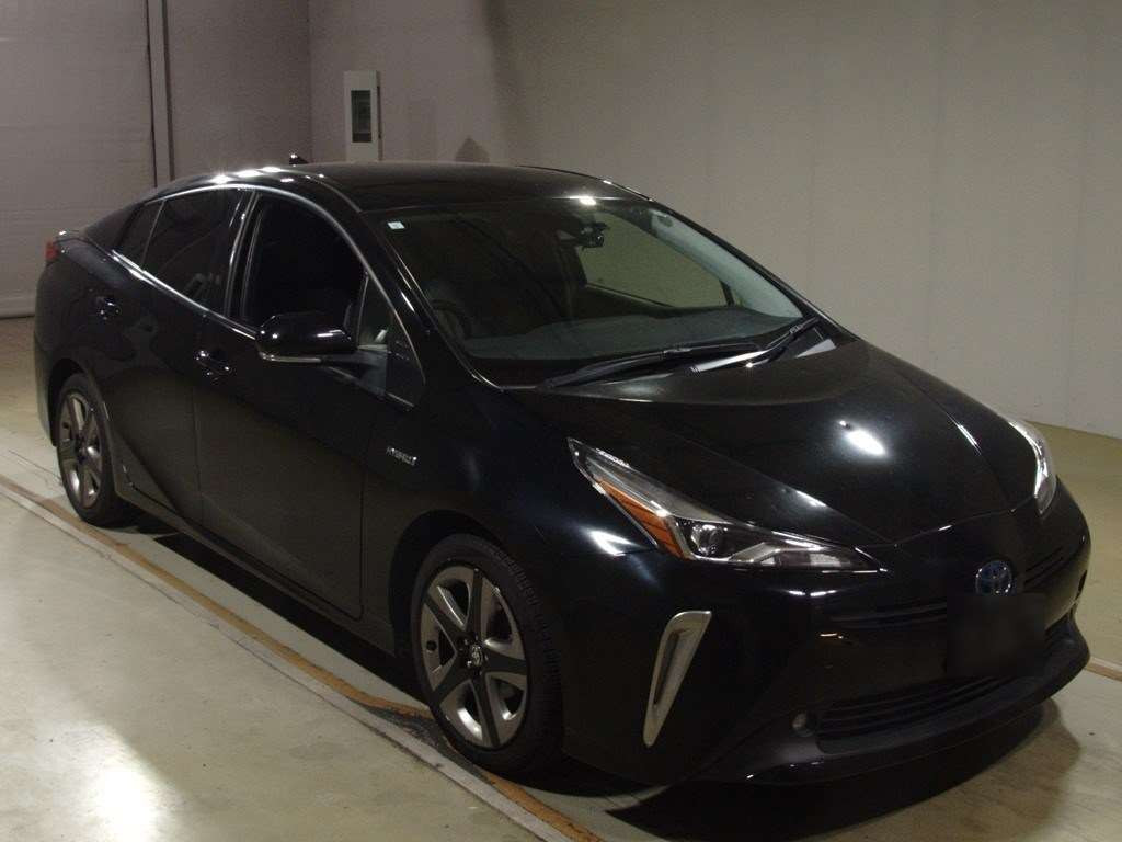 2019 Toyota Prius ZVW51[2]