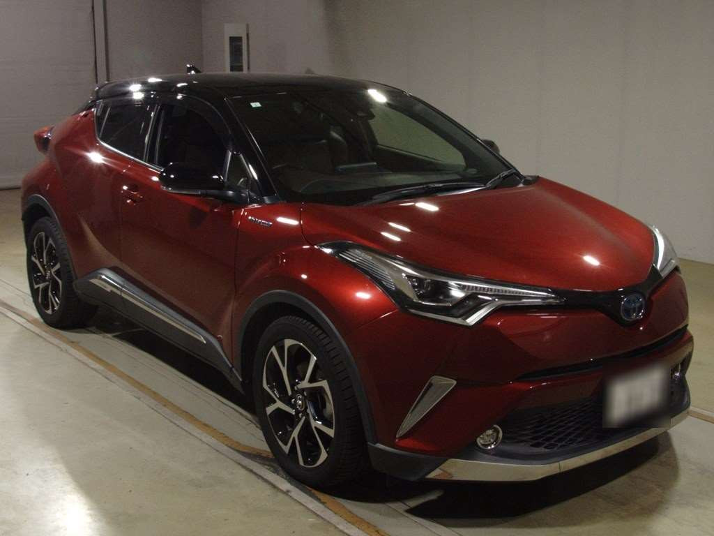 2019 Toyota C-HR ZYX10[2]