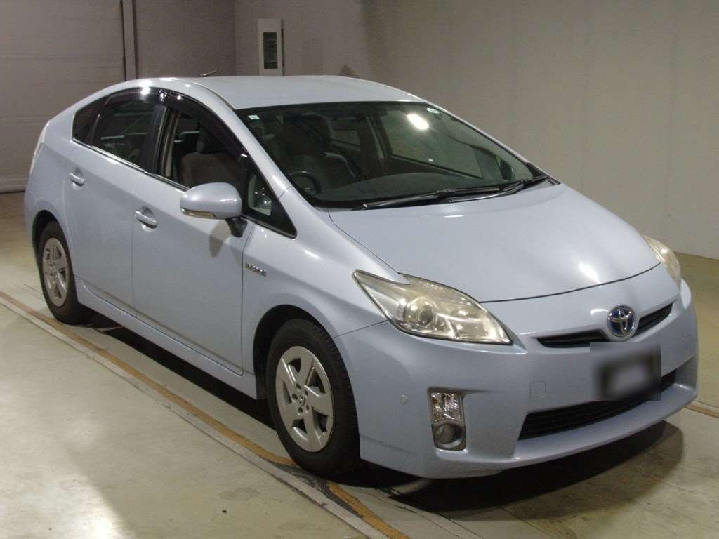 2009 Toyota Prius ZVW30[2]