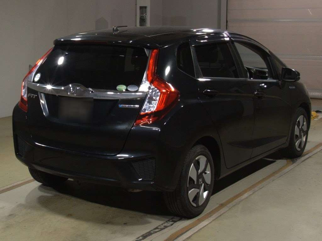 2013 Honda Fit Hybrid GP5[1]