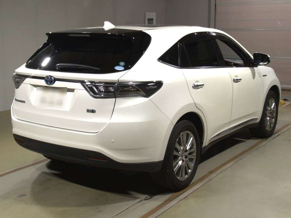 2015 Toyota Harrier Hybrid AVU65W[1]