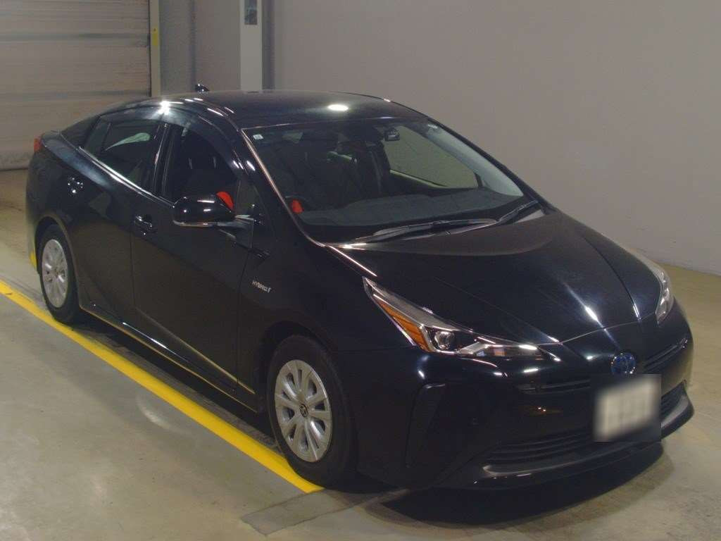 2019 Toyota Prius ZVW51[2]