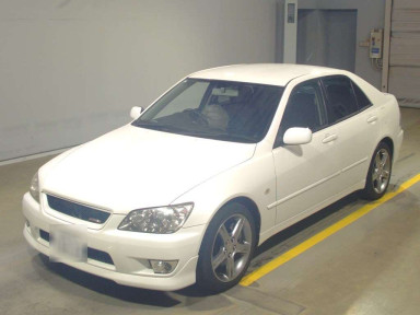 2003 Toyota Altezza