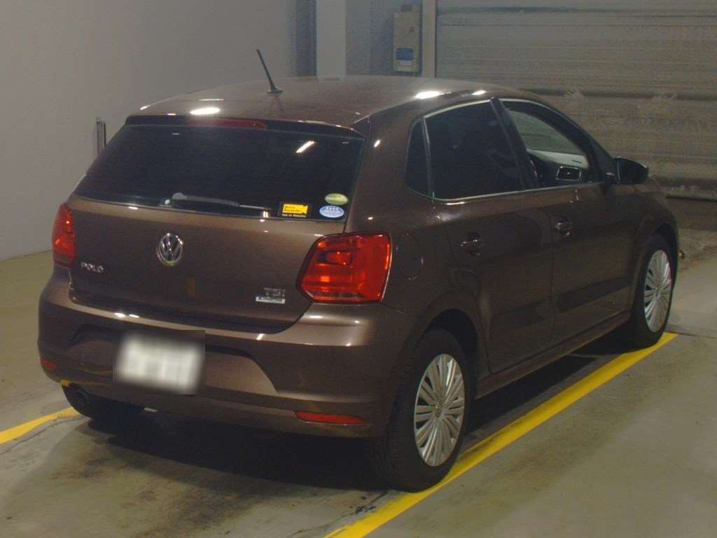 2014 Volkswagen Polo 6RCJZ[1]