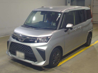 2022 Toyota Roomy