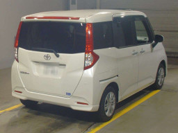 2021 Toyota Roomy