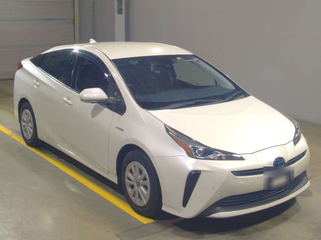 2019 Toyota Prius ZVW51[2]