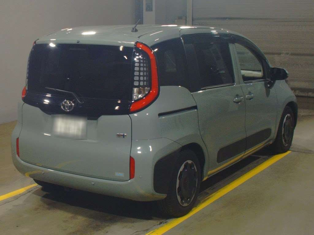 2023 Toyota Sienta MXPL10G[1]