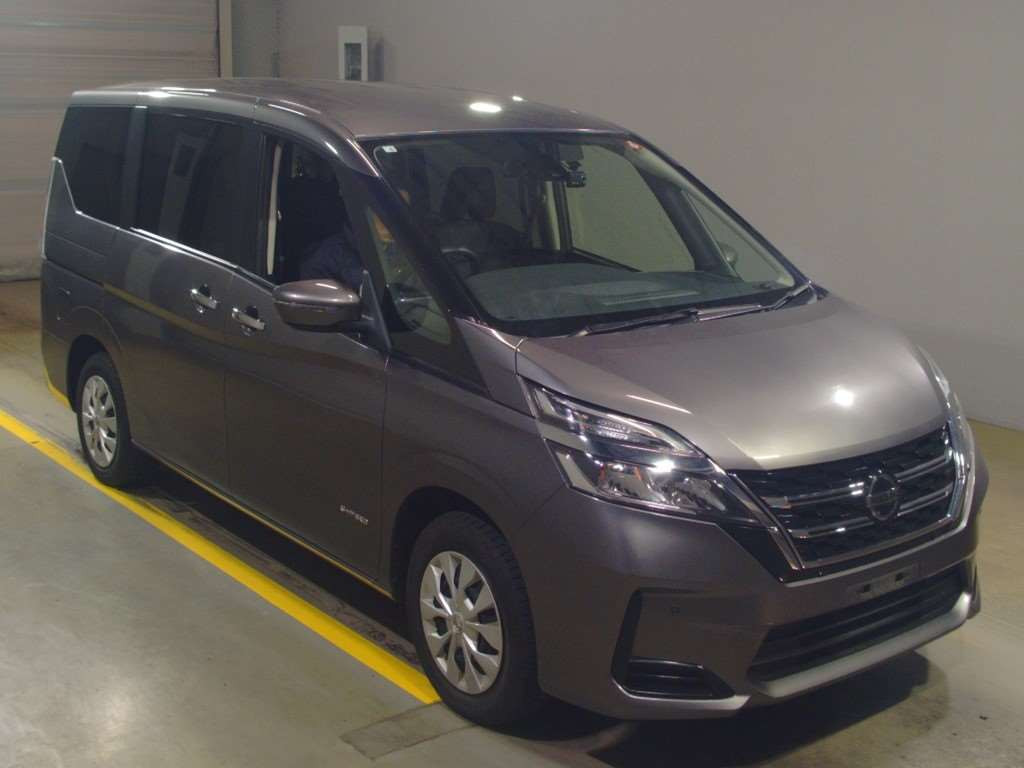 2022 Nissan Serena GNC27[2]