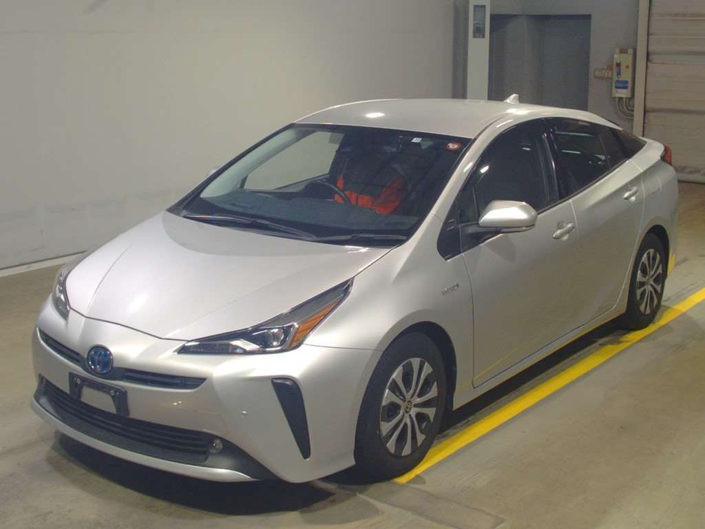 2019 Toyota Prius ZVW51[0]