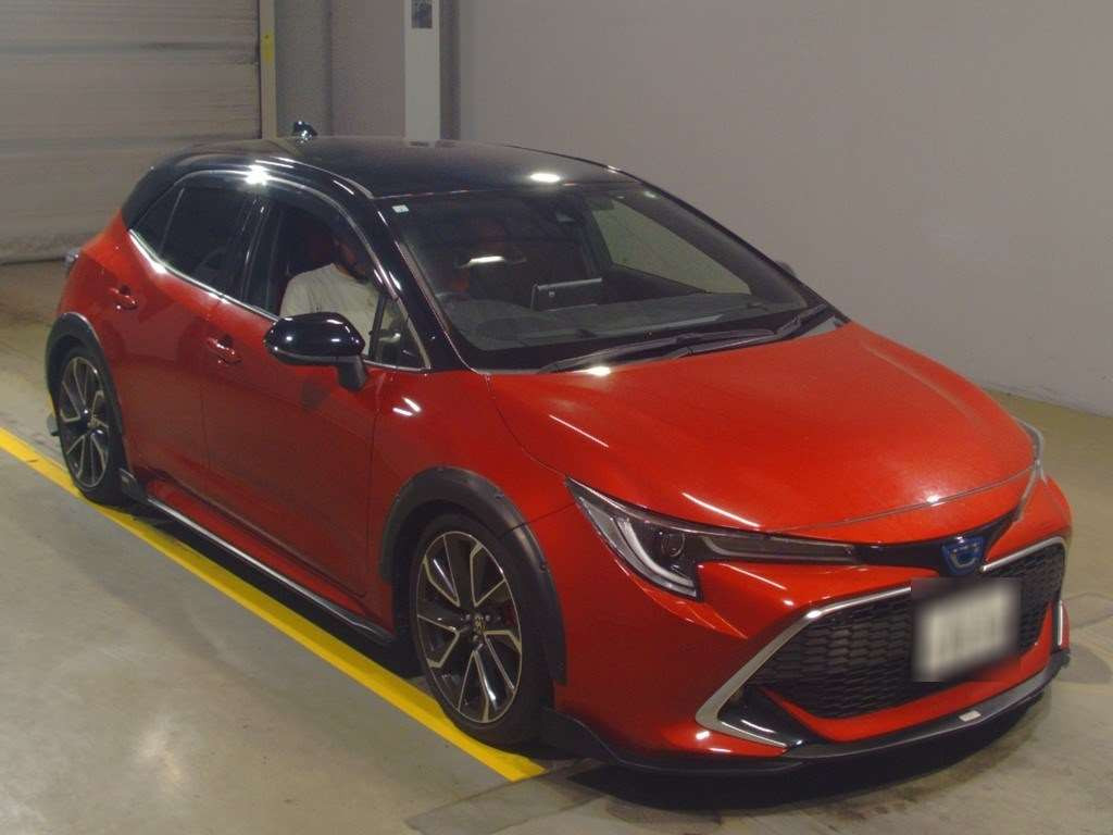 2021 Toyota Corolla Sports ZWE213H[2]