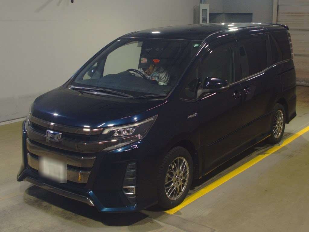 2018 Toyota Noah ZWR80W[0]