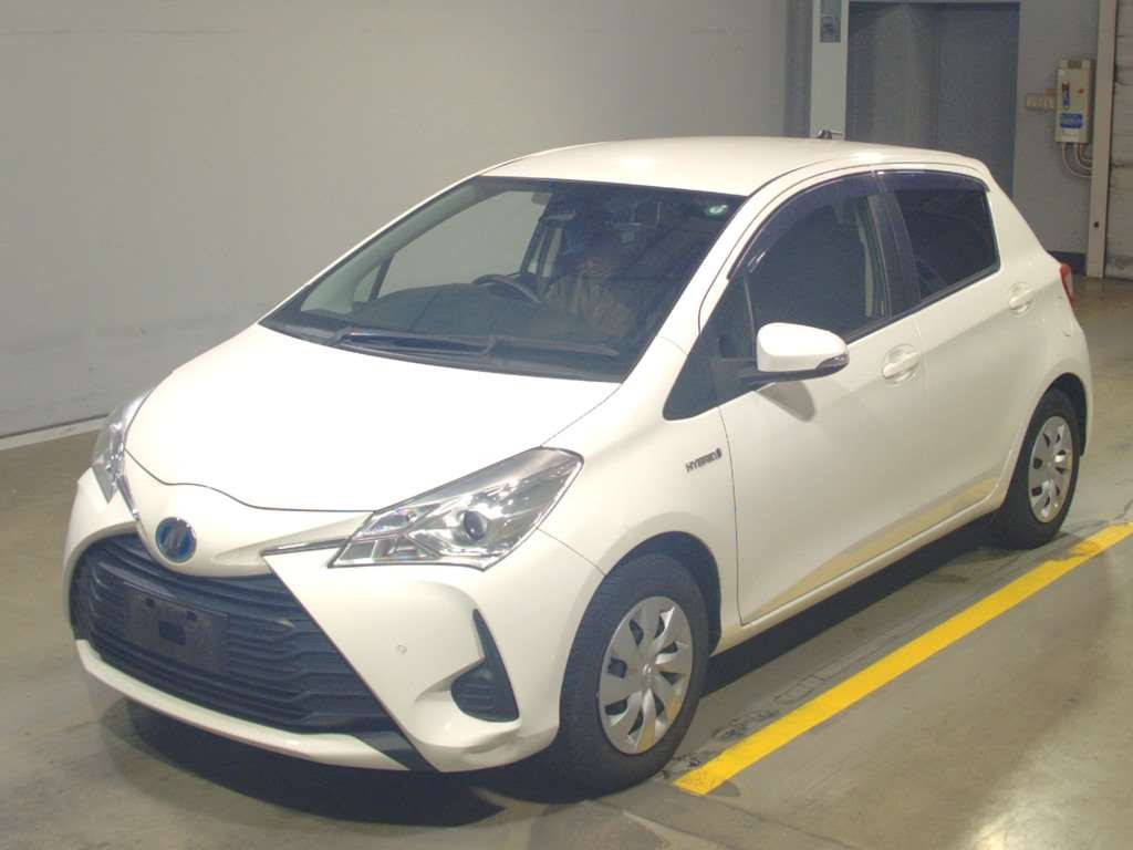 2019 Toyota Vitz NHP130[0]