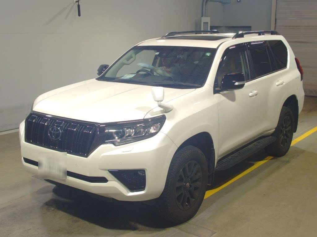 2022 Toyota Land Cruiser Prado TRJ150W[0]