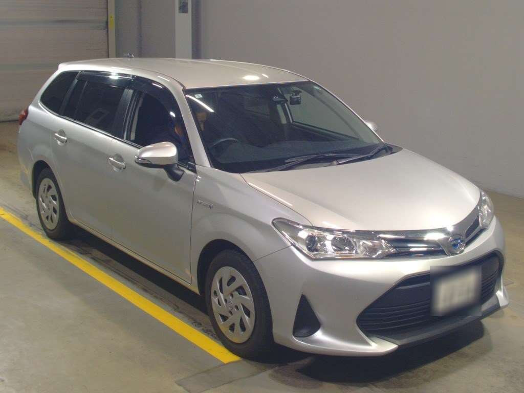 2019 Toyota Corolla Fielder NKE165G[2]