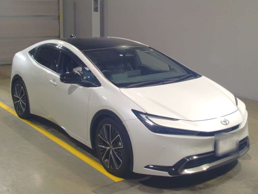 2023 Toyota Prius MXWH60[2]