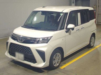 2022 Toyota Roomy