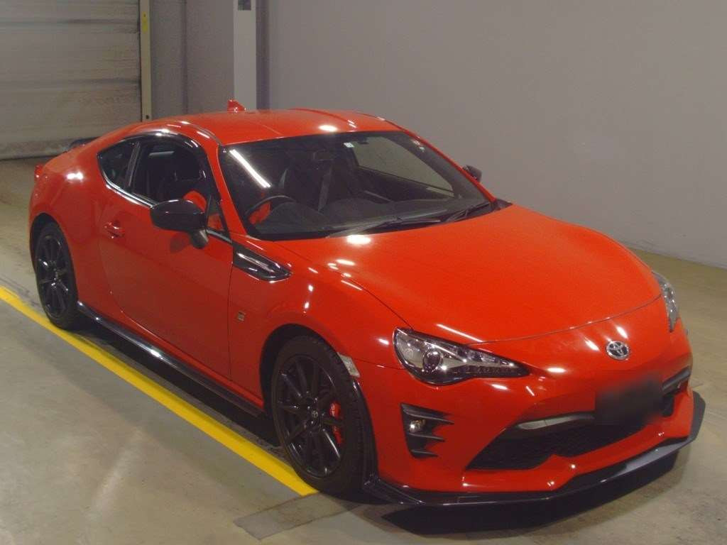 2020 Toyota 86 ZN6[2]