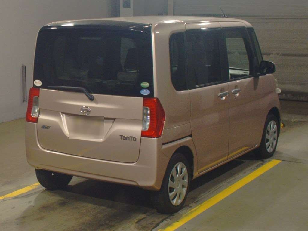 2013 Daihatsu Tanto LA600S[1]