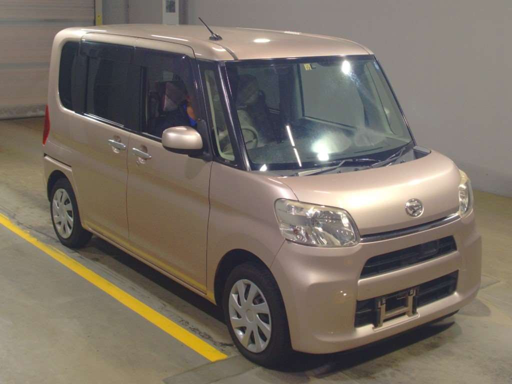 2013 Daihatsu Tanto LA600S[2]