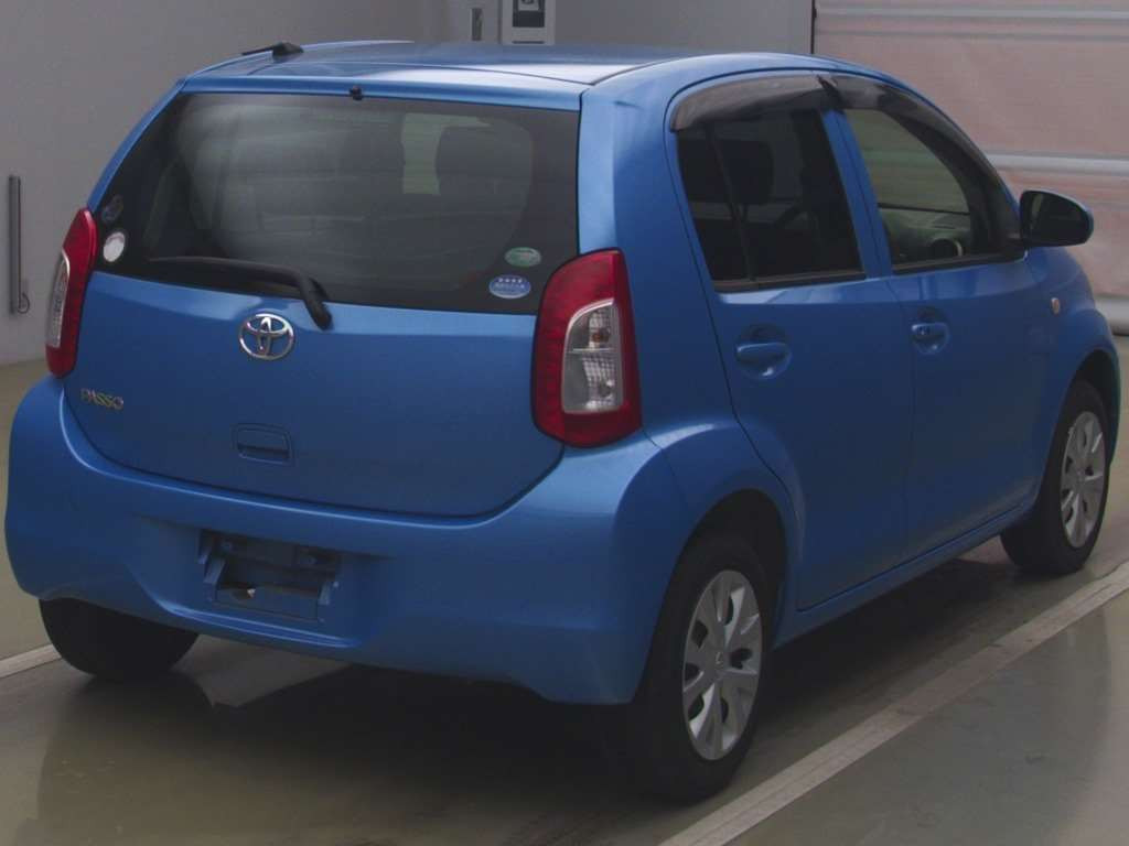 2016 Toyota Passo KGC30[1]