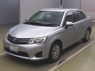 2013 Toyota Corolla Axio