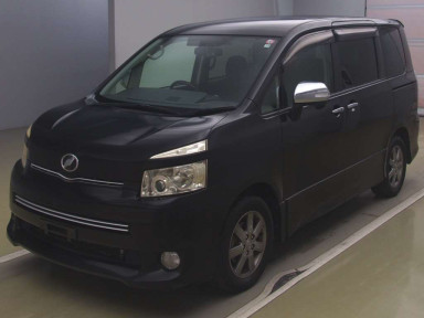 2009 Toyota Voxy