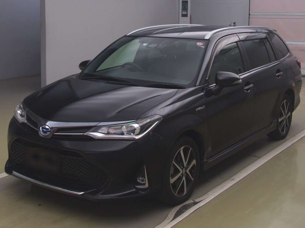 2017 Toyota Corolla Fielder NKE165G[0]