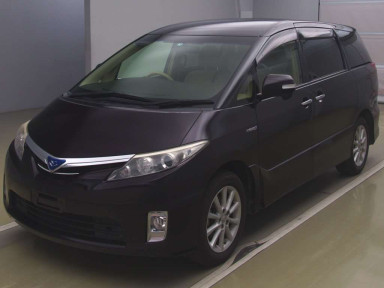 2013 Toyota Estima Hybrid