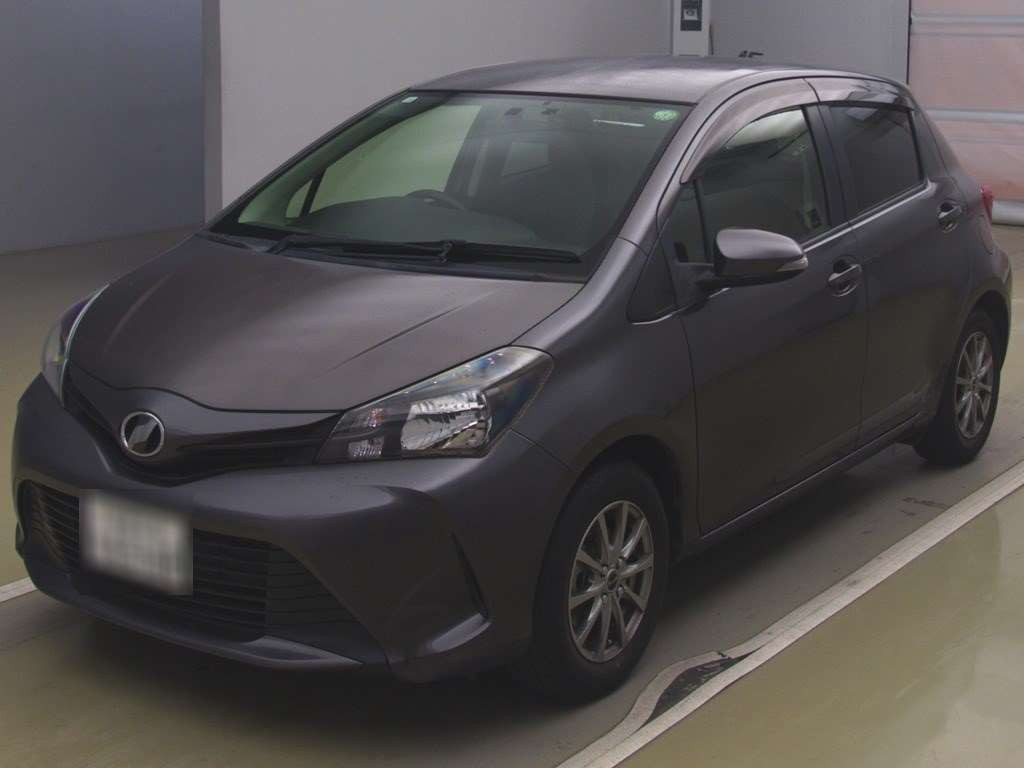 2014 Toyota Vitz NSP130[0]