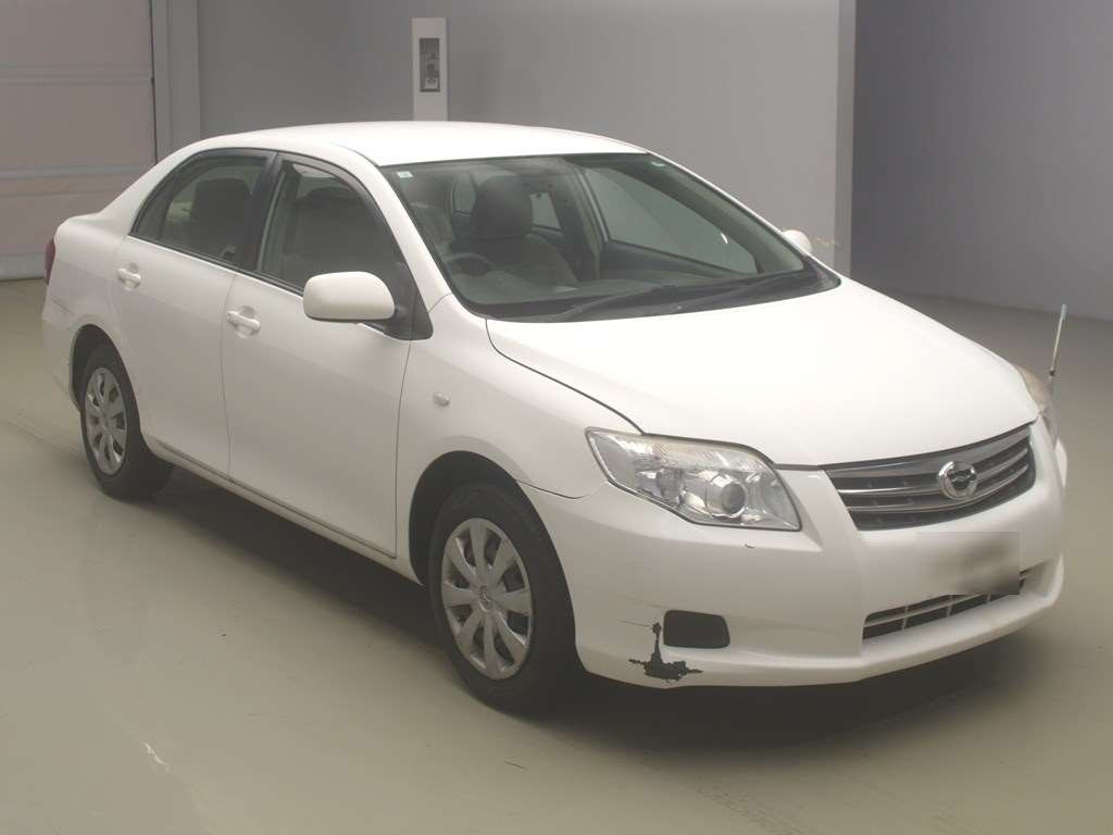 2011 Toyota Corolla Axio NZE141[2]