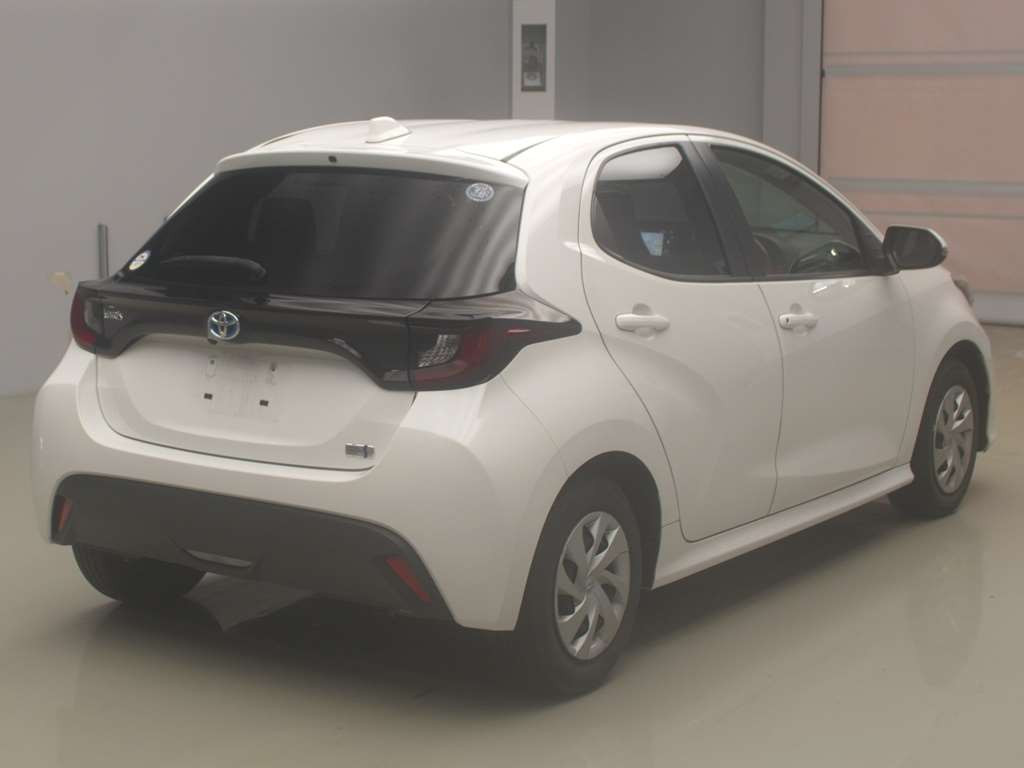 2021 Toyota YARIS MXPH10[1]