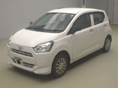 2017 Daihatsu Mira es