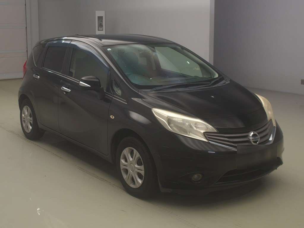 2013 Nissan Note E12[2]