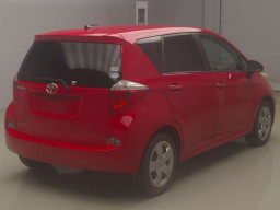 2011 Toyota Ractis