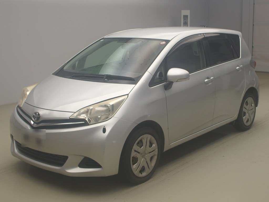 2010 Toyota Ractis NSP120[0]