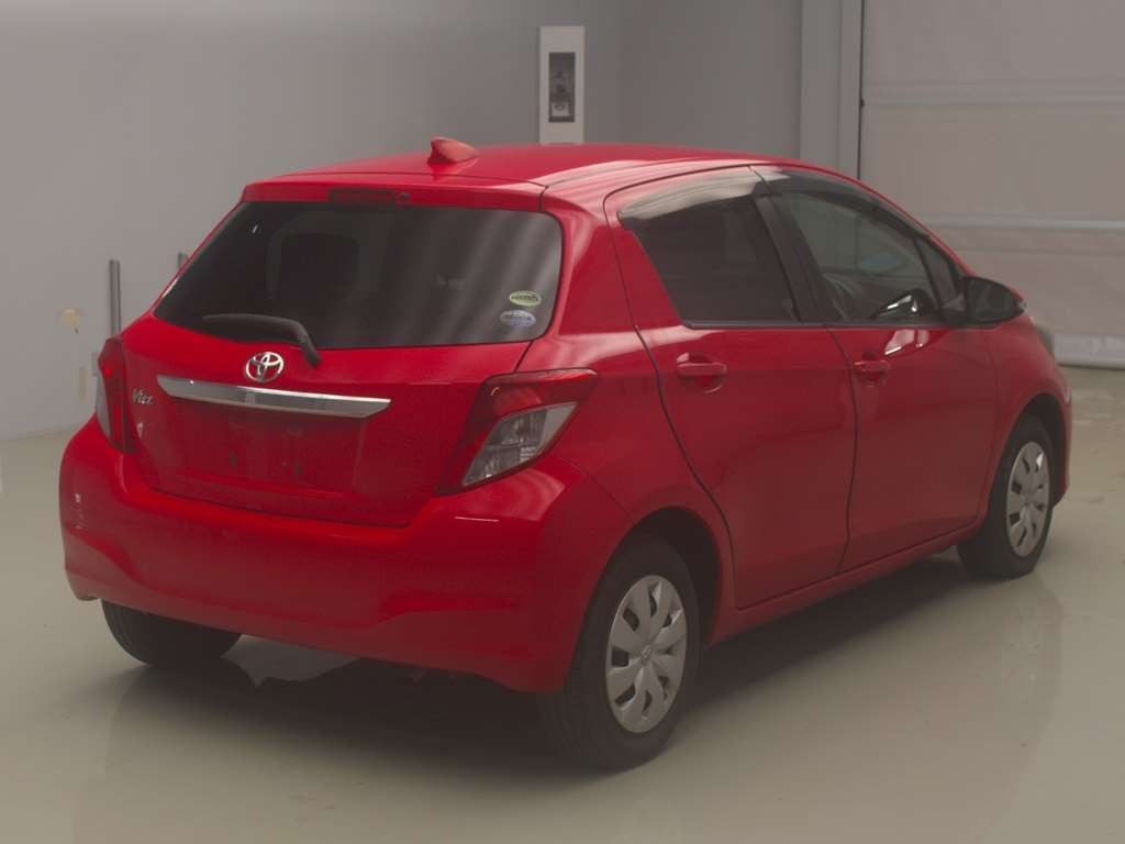 2014 Toyota Vitz KSP130[1]