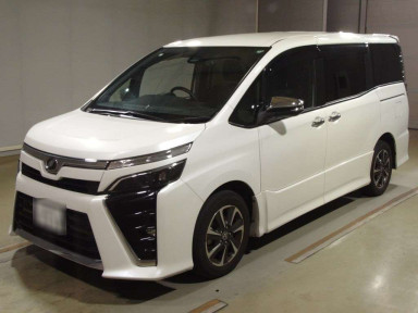 2019 Toyota Voxy