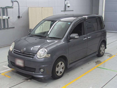 2009 Toyota Sienta