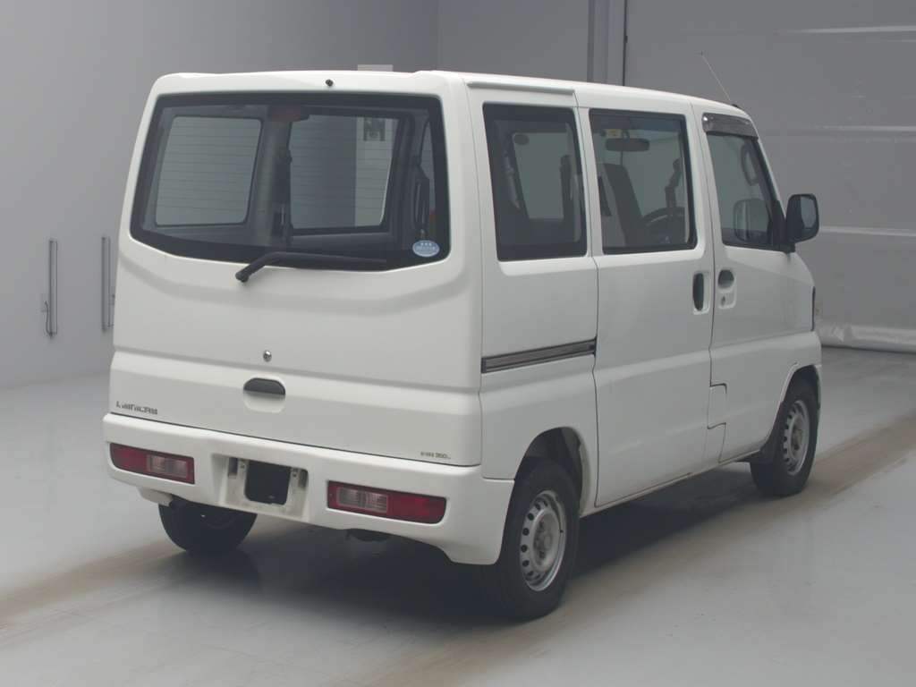 2013 Mitsubishi Minicab Van U61V[1]