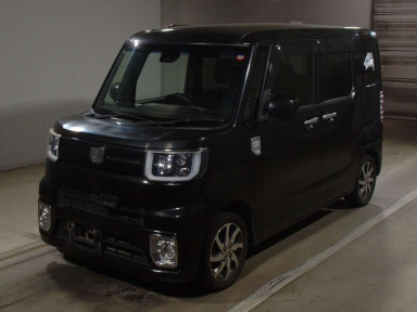 2016 Daihatsu Wake