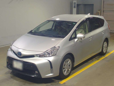 2015 Toyota Prius alpha