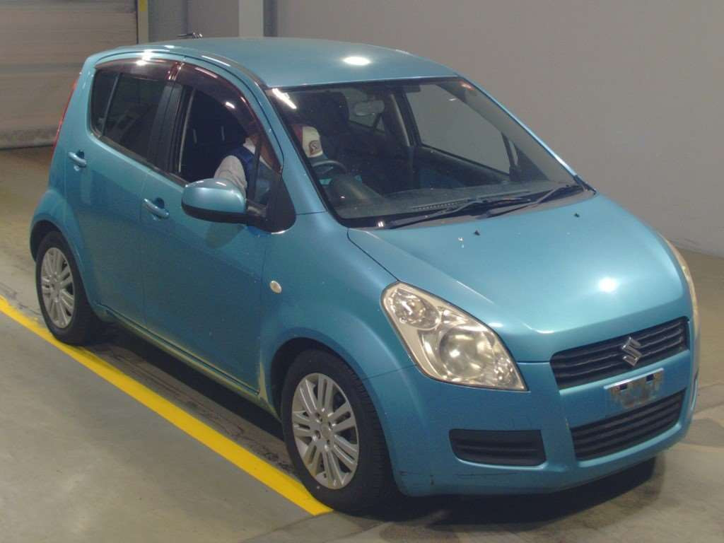 2011 Suzuki Splash XB32S[2]