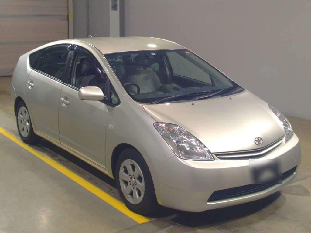 2003 Toyota Prius NHW20[2]