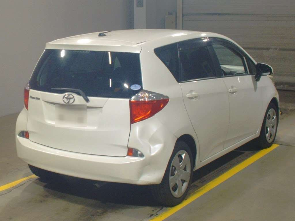 2012 Toyota Ractis NCP120[1]