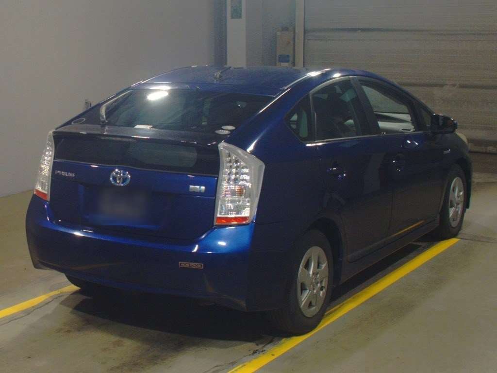 2009 Toyota Prius ZVW30[1]