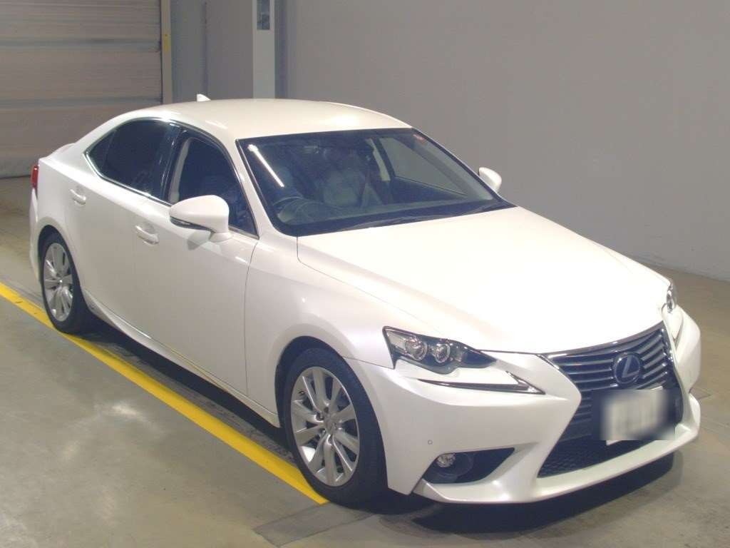 2014 Lexus IS AVE30[2]