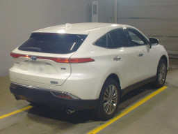 2022 Toyota Harrier Hybrid