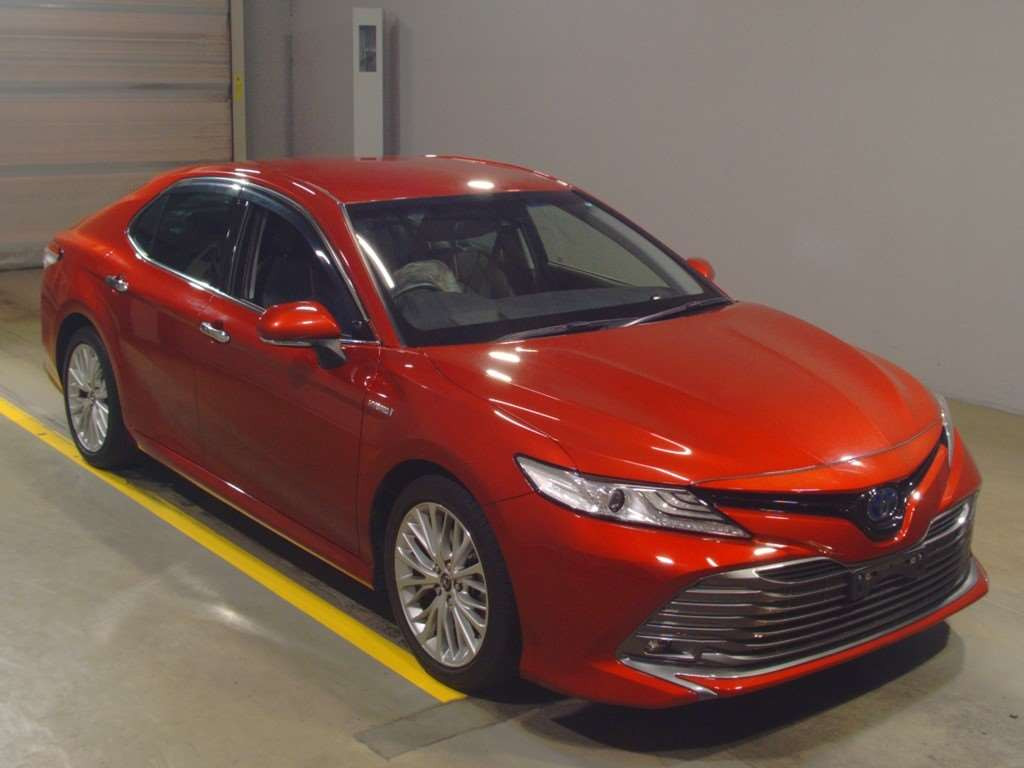 2018 Toyota Camry AXVH70[2]